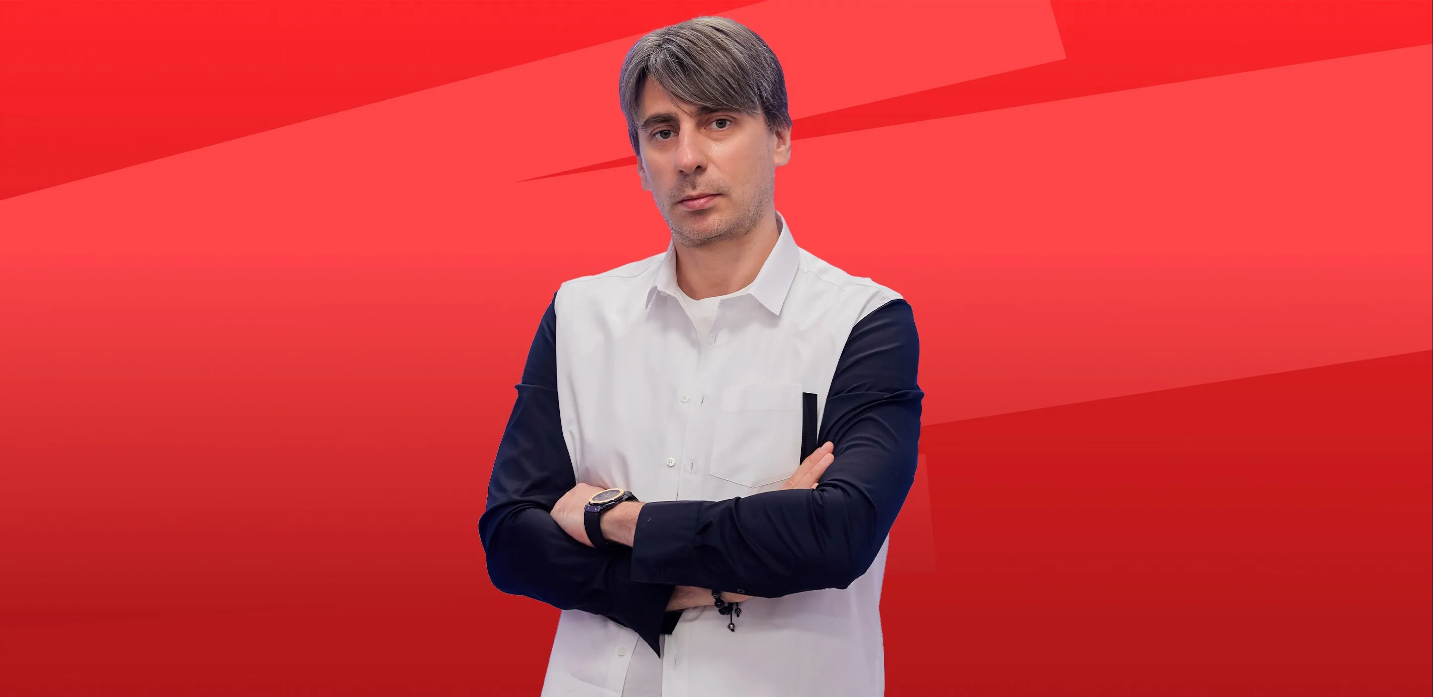 Роман Емельянов